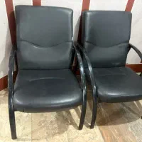 صندلی انتظار مشکی ساده