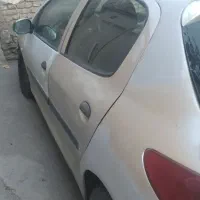 پژو ۲۰۶|خودرو سواری و وانت|اصفهان, دانشگاه اصفهان|دیوار
