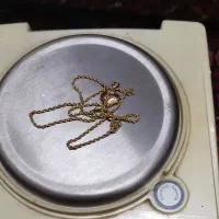 مدال وزنجیر