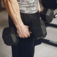 برنامه ورزشی و تناسب اندام