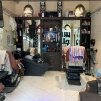 ارایشگر حرفه ای ترجیحا بدون مشتری