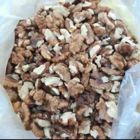عسل و گردو وآبغوره