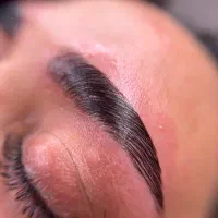 لیفت ابرو و مژه