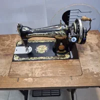 چرخ خیاطی قدیمی