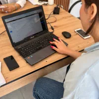 استخدام نیروی پاسخگو و تولیدمحتوا (آقا و خانم)