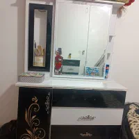 میز آرایش