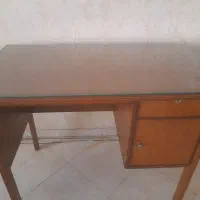 میز تحریر چوبی