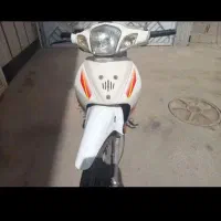 موتور بی کلاج شباب ۱۳۰ سفید مدل ۱۳۹۹