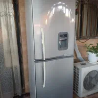 یخچال هیرکانیا