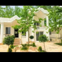 ۲۸۰ متر تک واحدی جنوبی، بر خیابان گلستان
