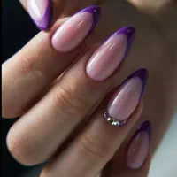 کاشت ناخن با ۵سال سابقه کار