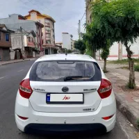 برلیانس ۳۲۰ مدل ۹۵ بی رنگ بدنه آینه