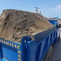 ماسه و شن ،خاکبرداری سنگ قلوه با نیسان کمپرسی