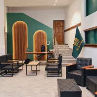 مغازه تجاری/بر بلوار هوانیروز