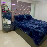 سرویس خواب کامل دونفره تاج دومتری