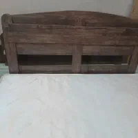 تخت ۲نفره با تشک بسیار تمیز درحد نو