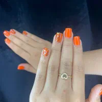 کاشت و ترمیم ناخن در منزل