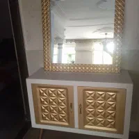 ایینه وکنسول