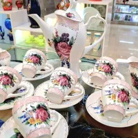 سرویس چایخوری گلدار با جعبه کادویی خاص