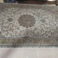 فرش ماشینی  در حد نو وسالم وتمیز