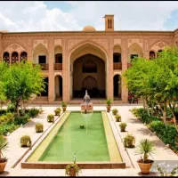 دو-قواره-ملک-کلنگی-در-باغ-دبیر-و-تهرانقدیم