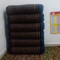 شیش عدد متکا