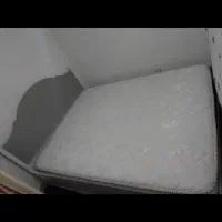 حراج فروش فوری تخت خواب دو نفره  با دوشک