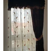 پرده کرم و قهوه ای