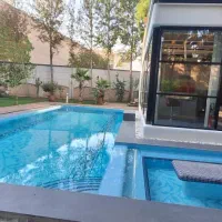 ساخت و بازسازی استخر