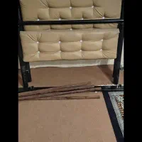 تخت خواب نونو هیچ استفاده نشده فقط تو انبار بوده