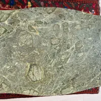 میز سنگی پایه چوبی جلومبلی