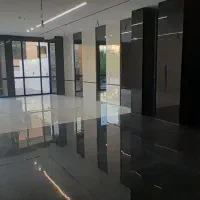 ۱۸۵ متر ۳ خوابه نوساز کلید نخورده ۲ پارکینگ