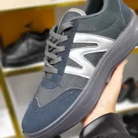 خیاط خانم درکارگاه