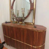 اینه و کنسول چوبی