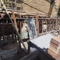 یگ عدد پله فلزی پانزده پله سی تومان