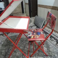 میز تحریر  تاشوبدون هیچ گونه مشکلی
