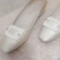 کفش سایز ۳۹
