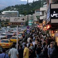 مغازه  بر  تجریش   ۲۰۰  متر  ( پرتردد  پرتردد )