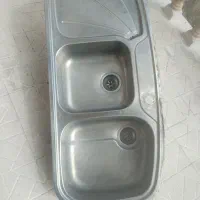 سینک دوقلو محکم و قدیمی
