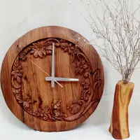 ساعت چوبی دست‌ساز