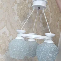 لوستر ۳ شاخه و تک شاخه در حد نو مناسب جهیزیه