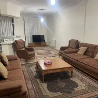 آپارتمان۷۶متری/نزدیک مترو/خوش نقشه و نورگیر/فول
