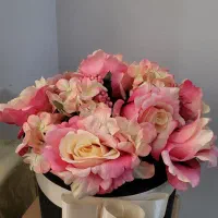 باکس گل مصنوعی