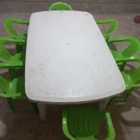 میز و صندلی کودک