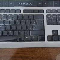کِیس کامپیور کیبورد اسپیکر مانیتور و میز و صندلی