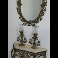 آئینه و کنسول به همراه دو شمعدان برنز