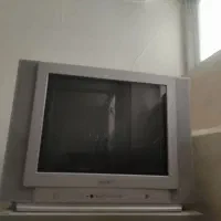 تلویزیون ۲۰ اینچ رنگی پارس