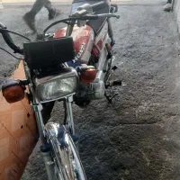 سی دی ای فروشی