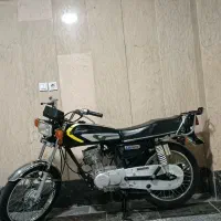 هوندا ۱۲۵ ، مدل ۹۳ ، لاستیک ها نو ، بیمه ۱۲ ماه