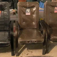 صندلی مدیریت چرخ دار و صندلی تک نفره و میز مدیریت